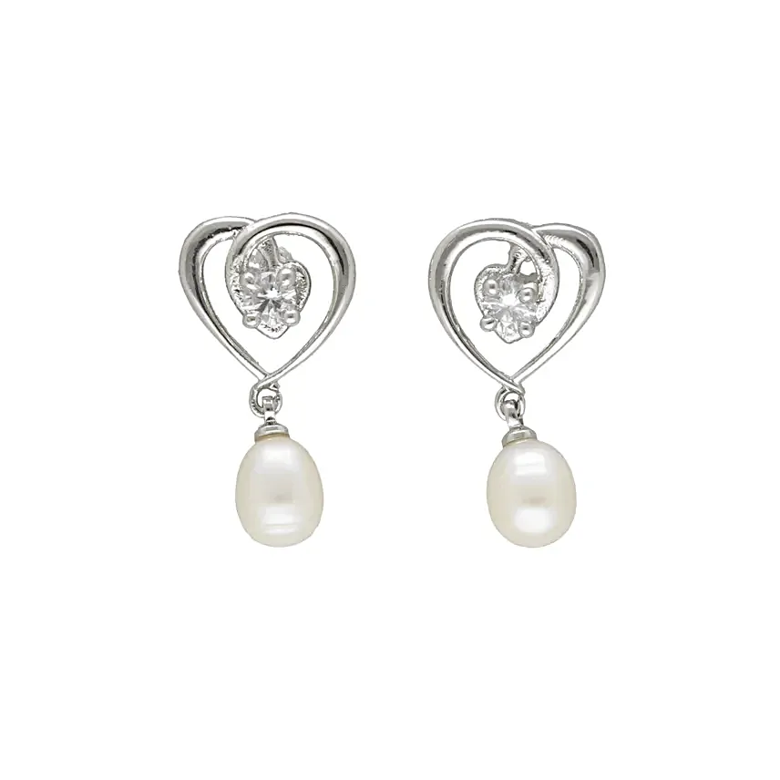 Soft Glow Pearl Earrings
