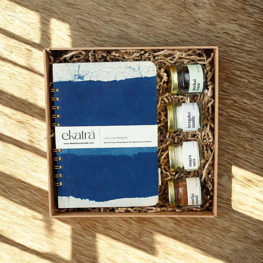 The Desk N Delight Box by Ekatra