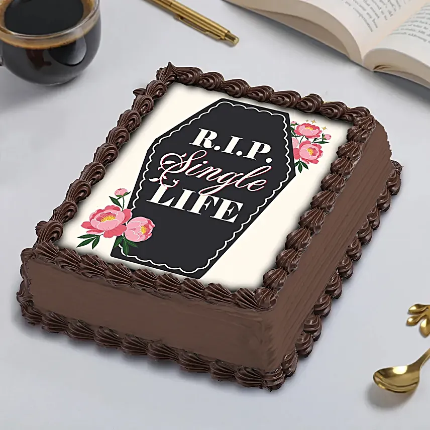 End of Singlehood Chocolate Cake:500 g